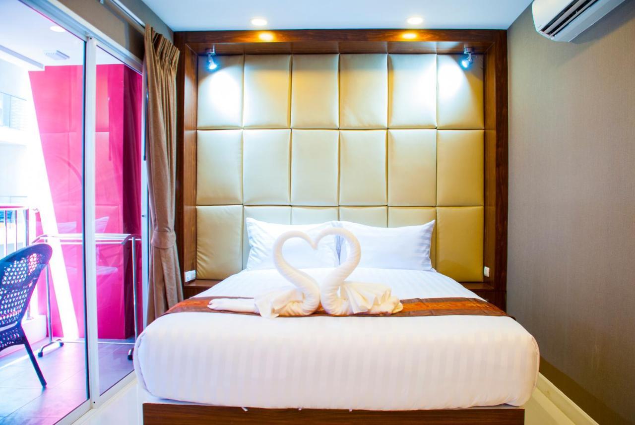 Family Residence Pattaya Exterior photo