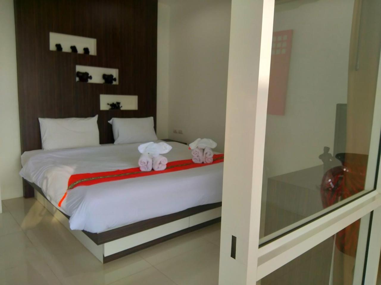 Family Residence Pattaya Exterior photo