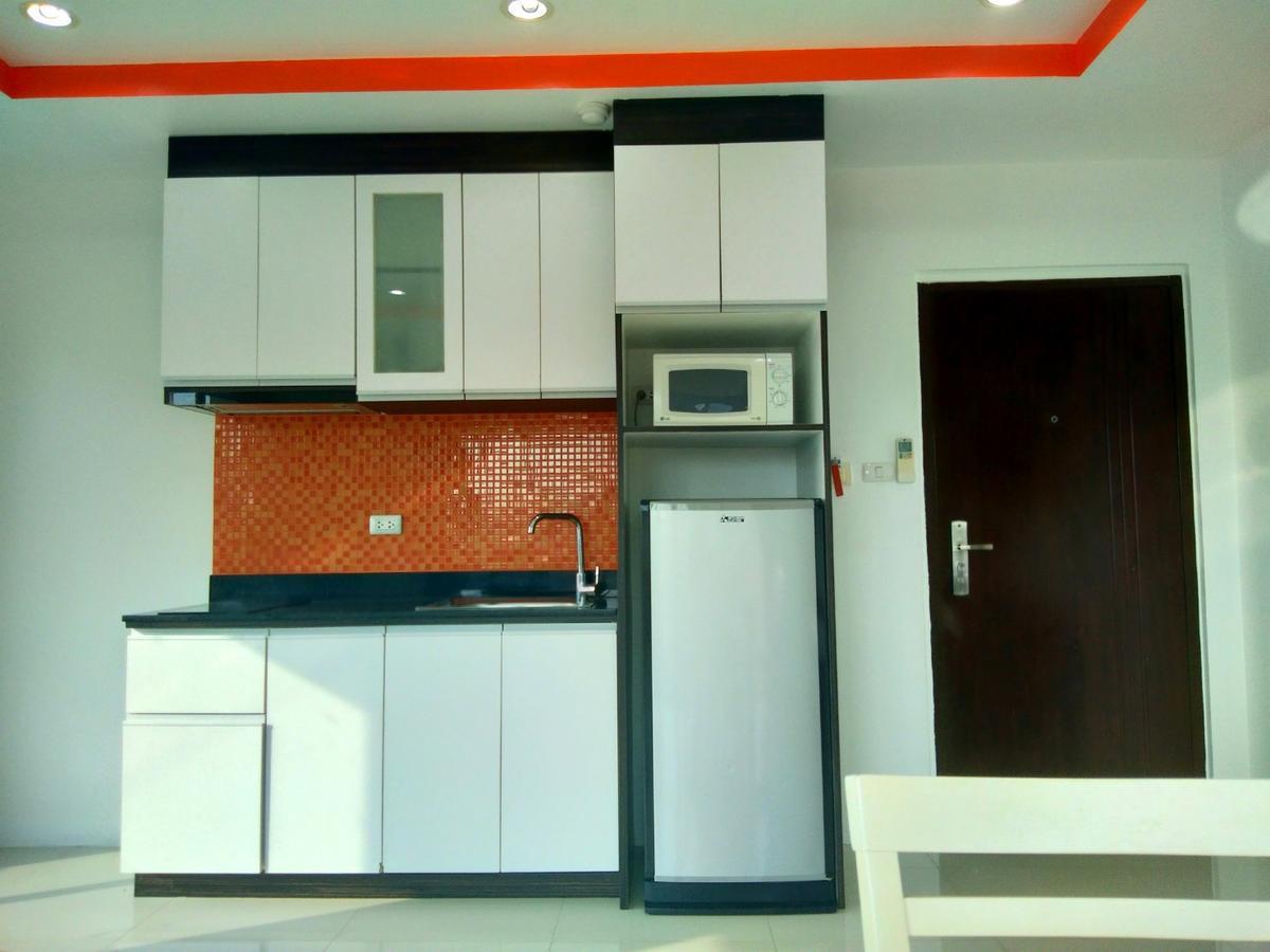 Family Residence Pattaya Exterior photo